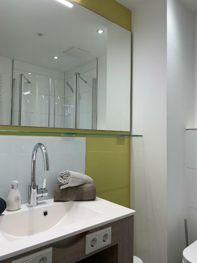 Apartment Koeln Ensen ภายนอก รูปภาพ